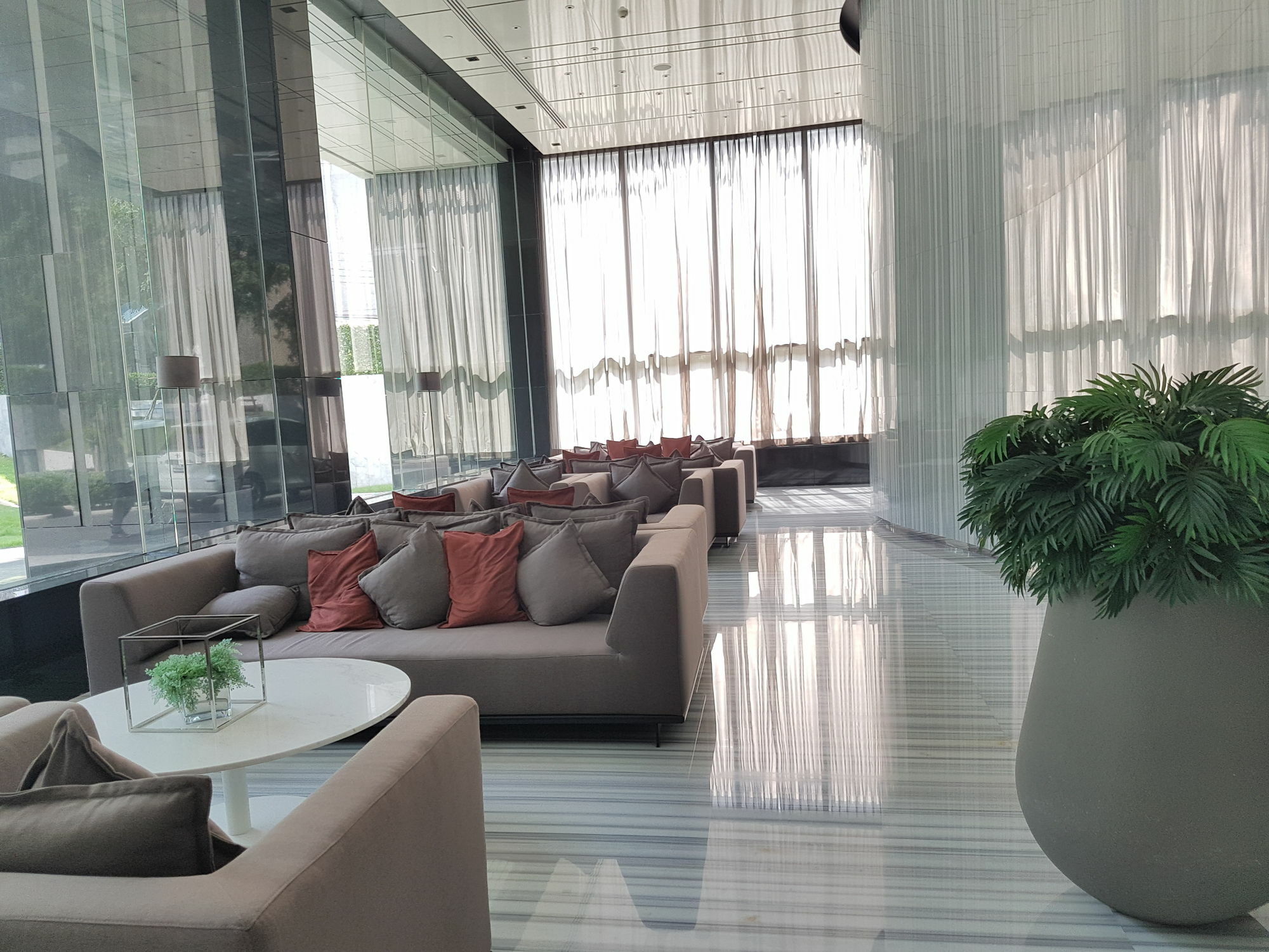 Bangkok Luxury Suites Pyne Apartment