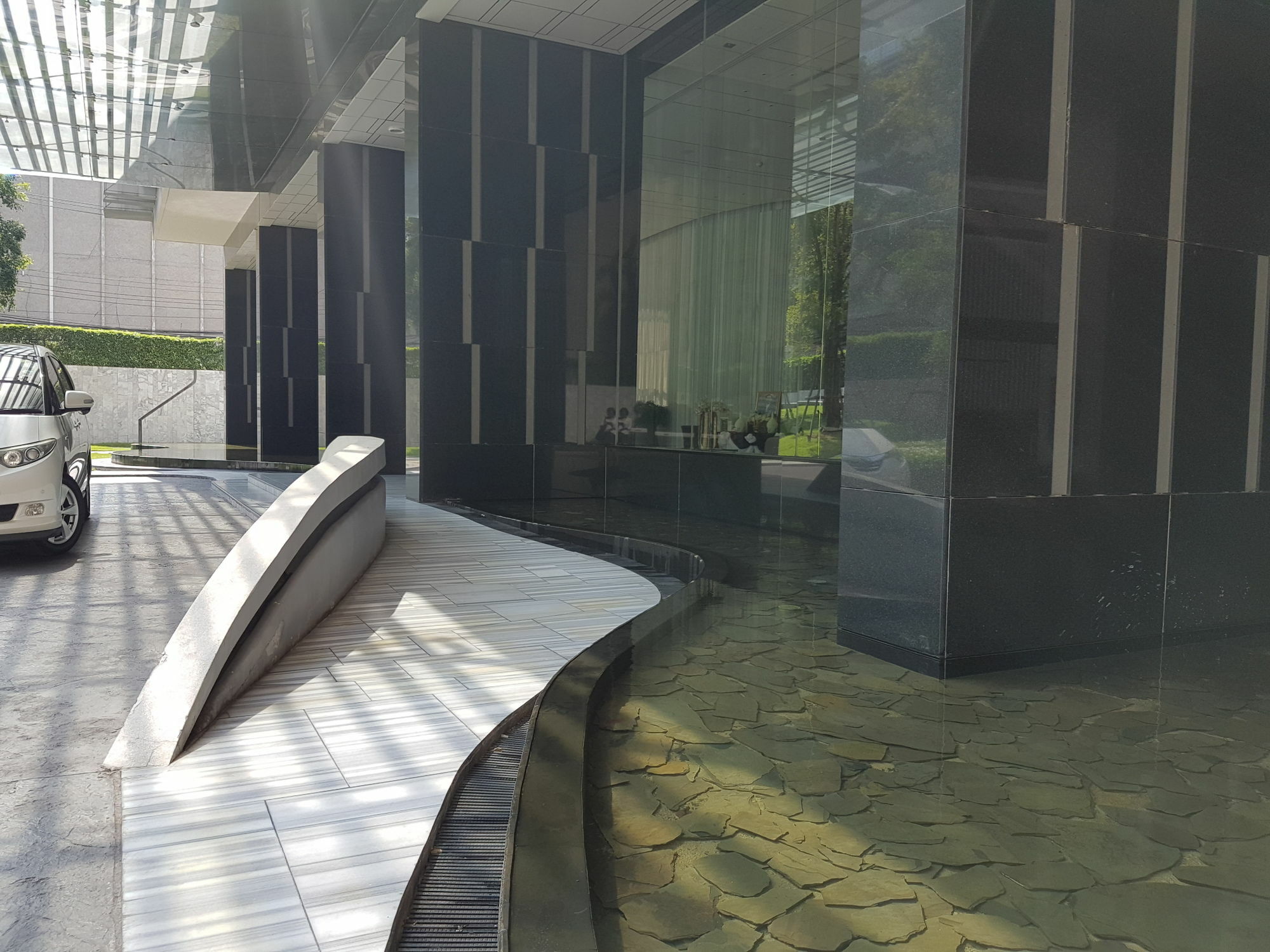 Bangkok Luxury Suites Pyne