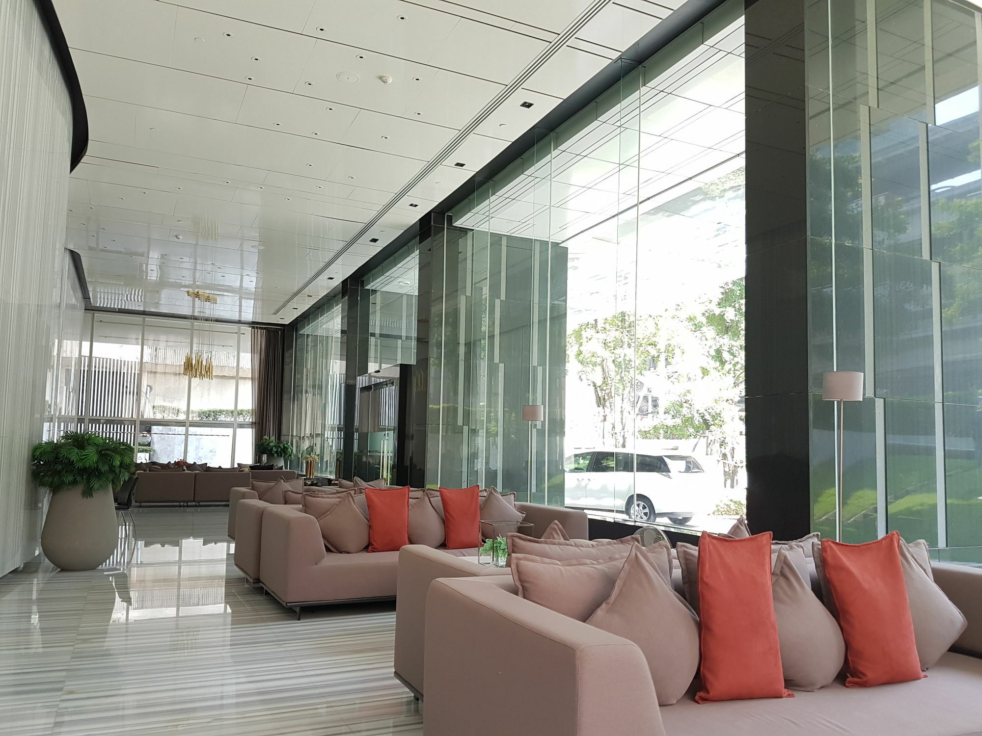 Bangkok Luxury Suites Pyne Apartment