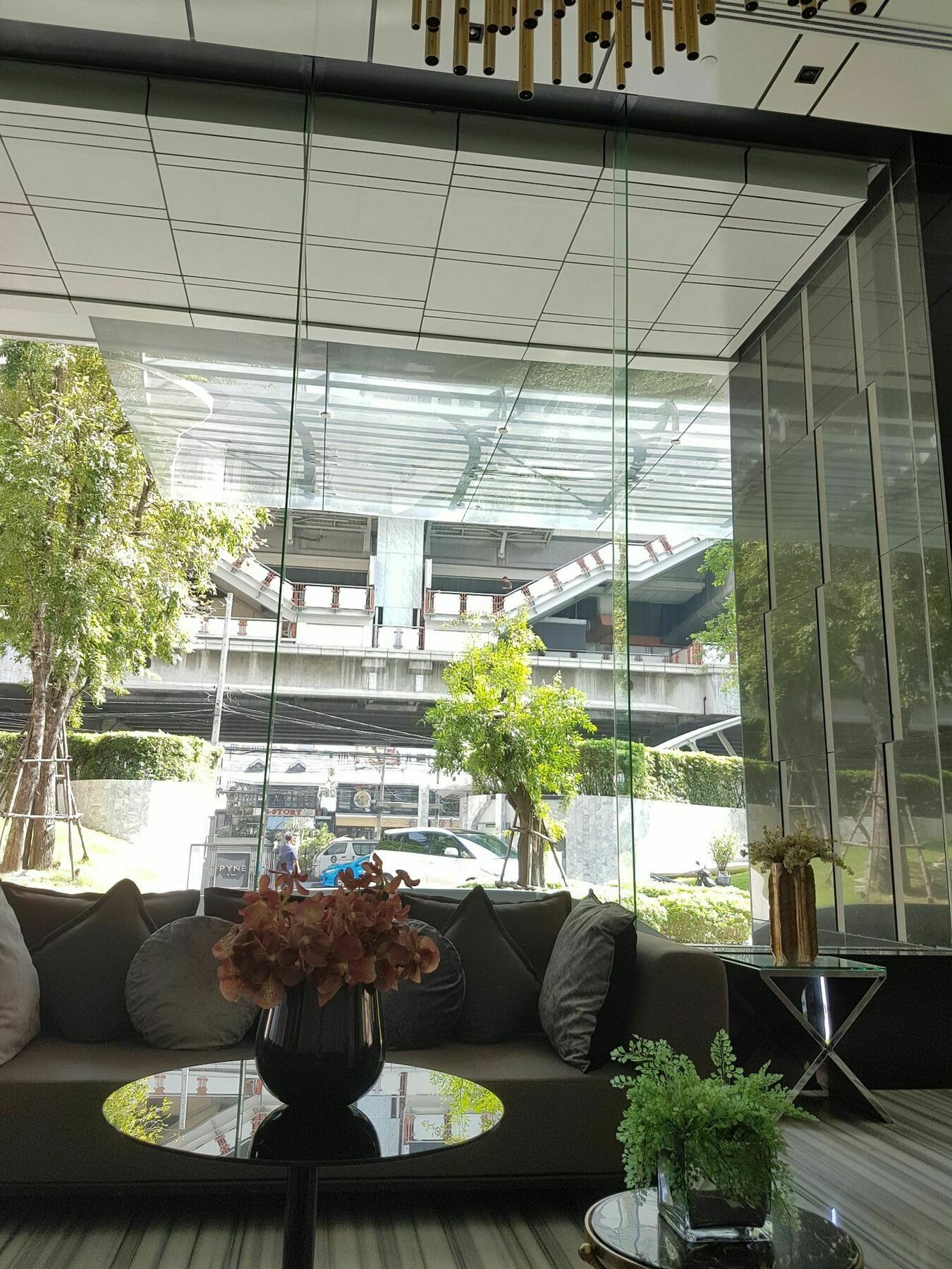 Bangkok Luxury Suites Pyne Apartment