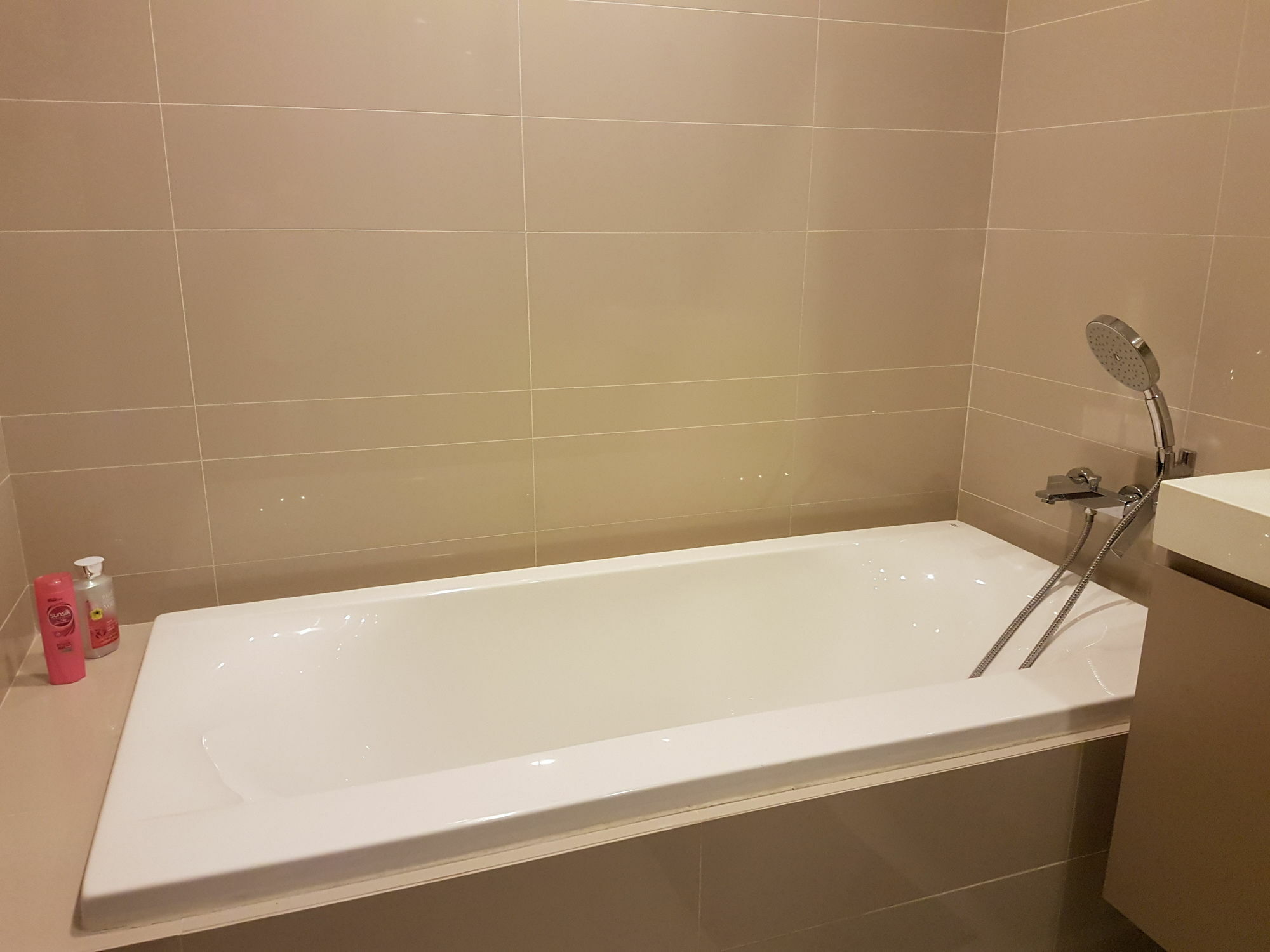 Bangkok Luxury Suites Pyne