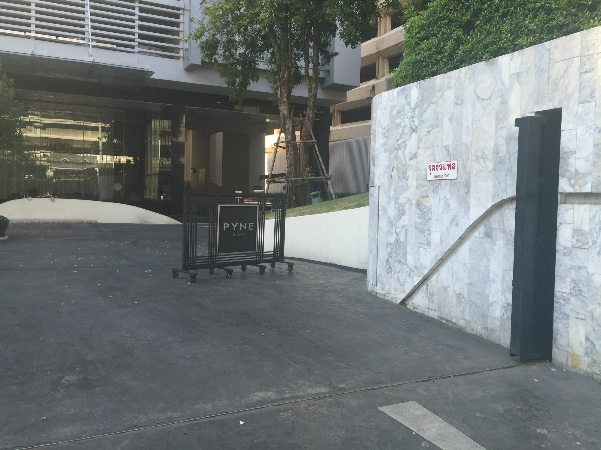 Bangkok Luxury Suites Pyne